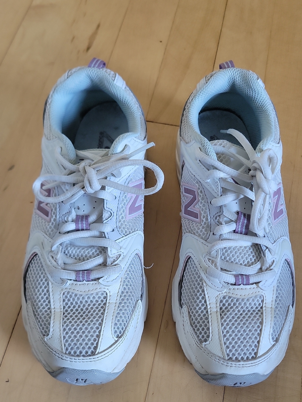 New Balance 530 White and Lavender Running Sneakers -6.5